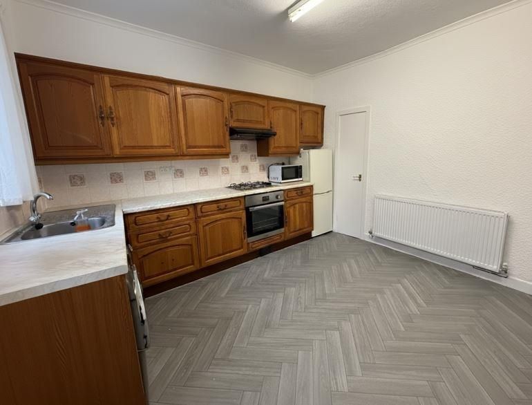 Property photo 3 of 7 3.Jpg