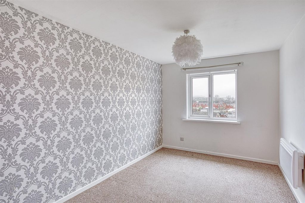 Property photo 2 of 6 316A2249_Hdr.Jpg