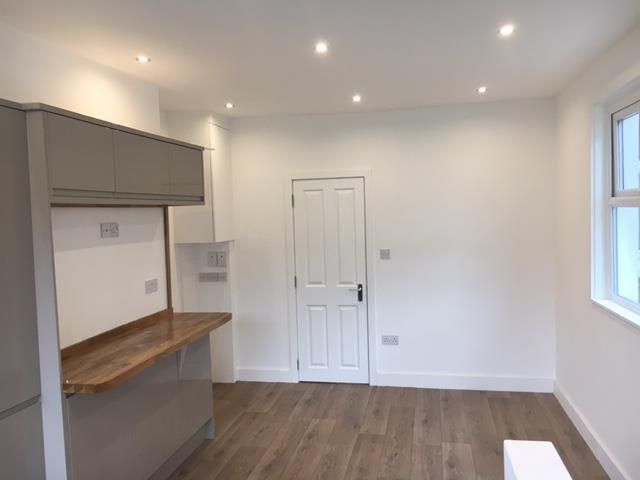 Property photo 3 of 12 Kitchen Diner