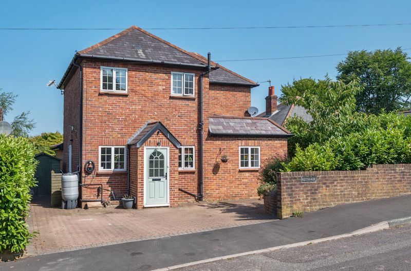 Property photo 1 of 18 Photo 2