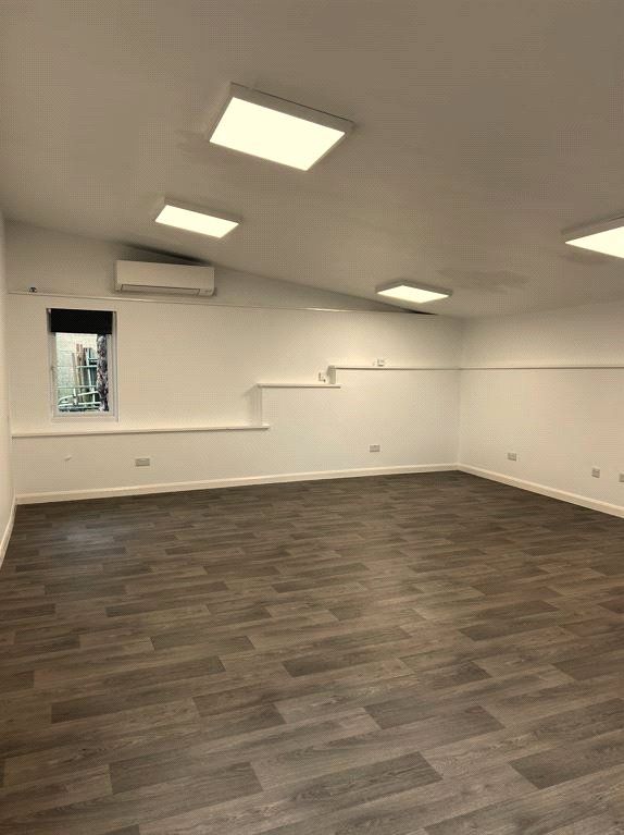 Property photo 2 of 2 Picture No. 05