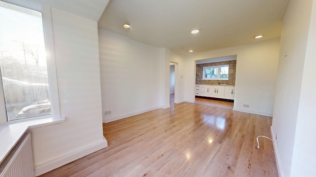 Property photo 3 of 15 Photo 3