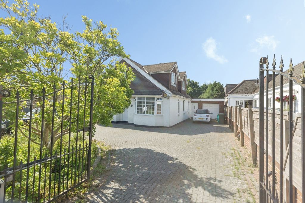 Property photo 2 of 16 Pbox-Img.Jpg