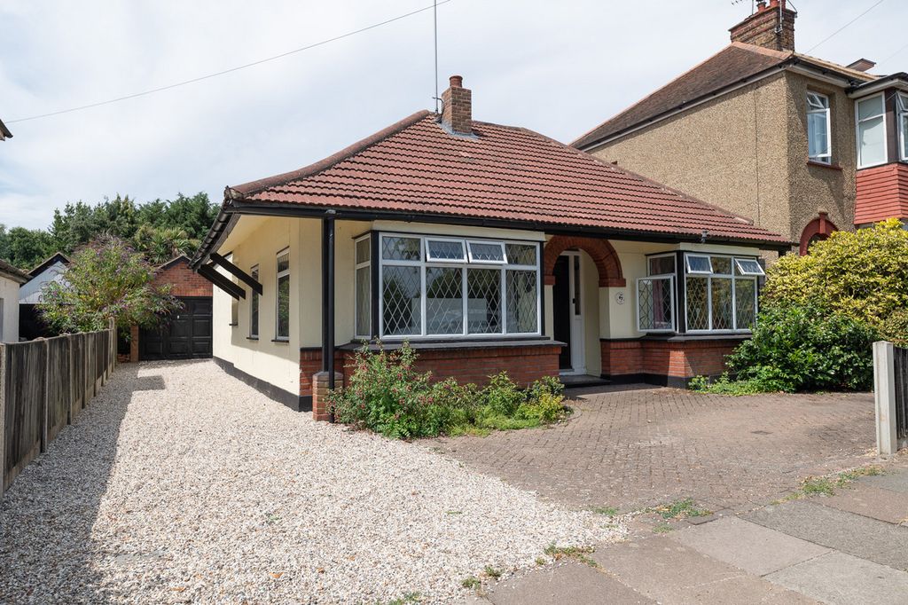 Property photo 1 of 16