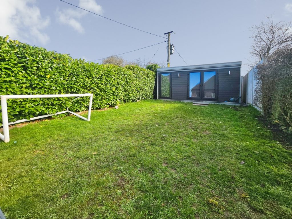 Property photo 2 of 34 Pbox-Img.Jpg