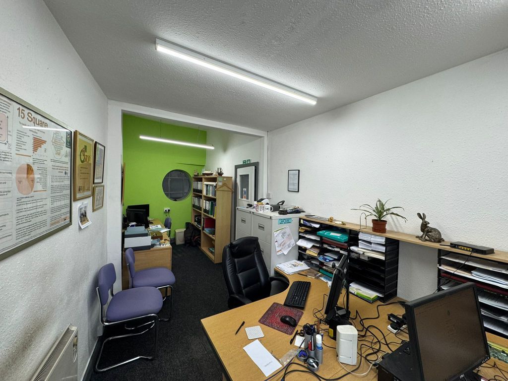 Property photo 2 of 5 Photo 1