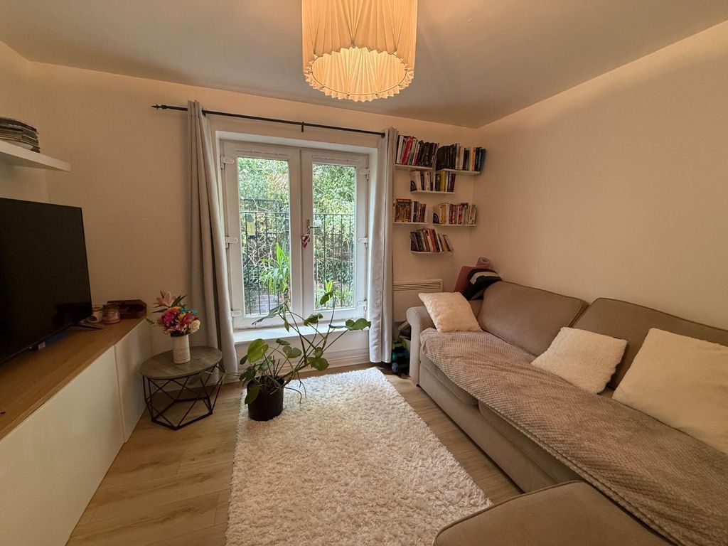 Property photo 2 of 10 Img_1591.Jpg