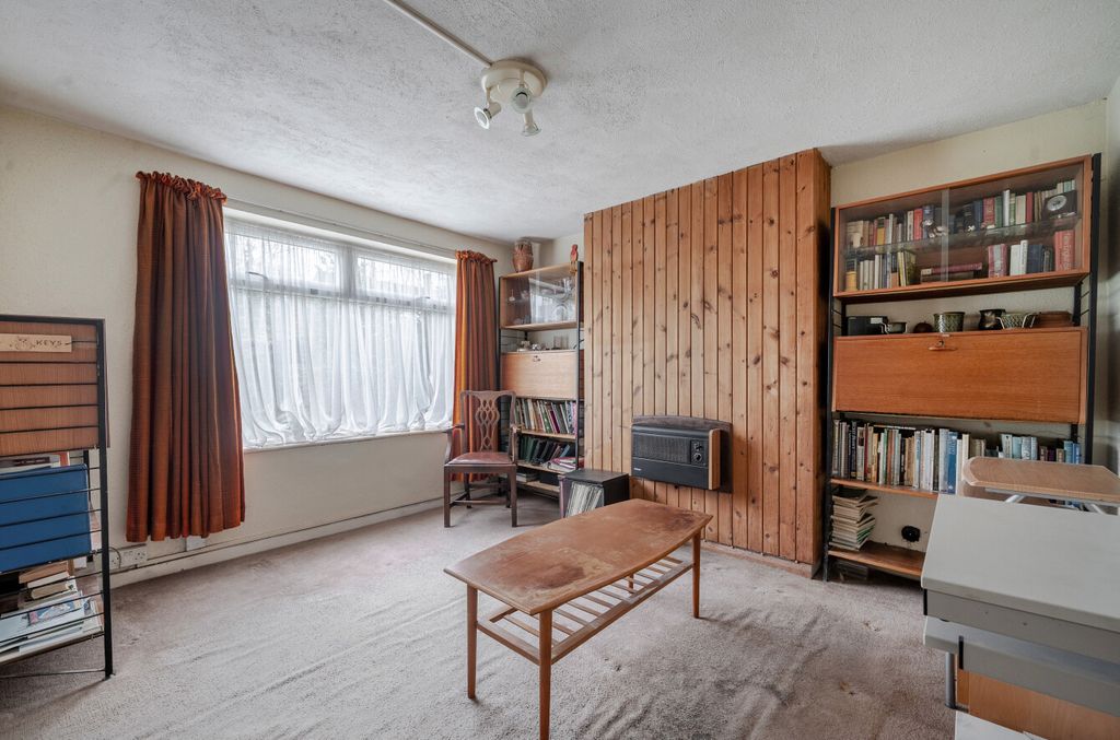 Property photo 2 of 13 1415433-9-69975A1...