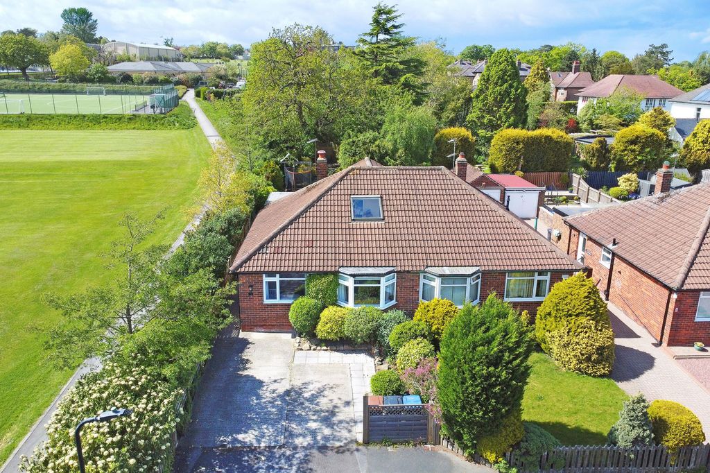 Property photo 1 of 28