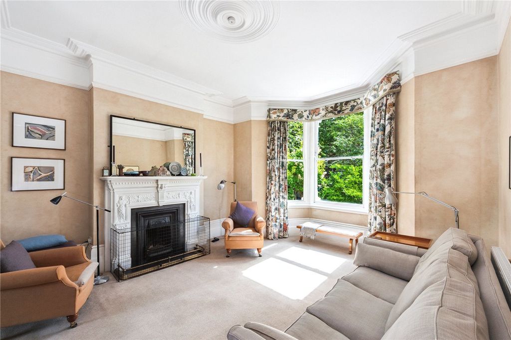 Property photo 1 of 26 Picture No. 15