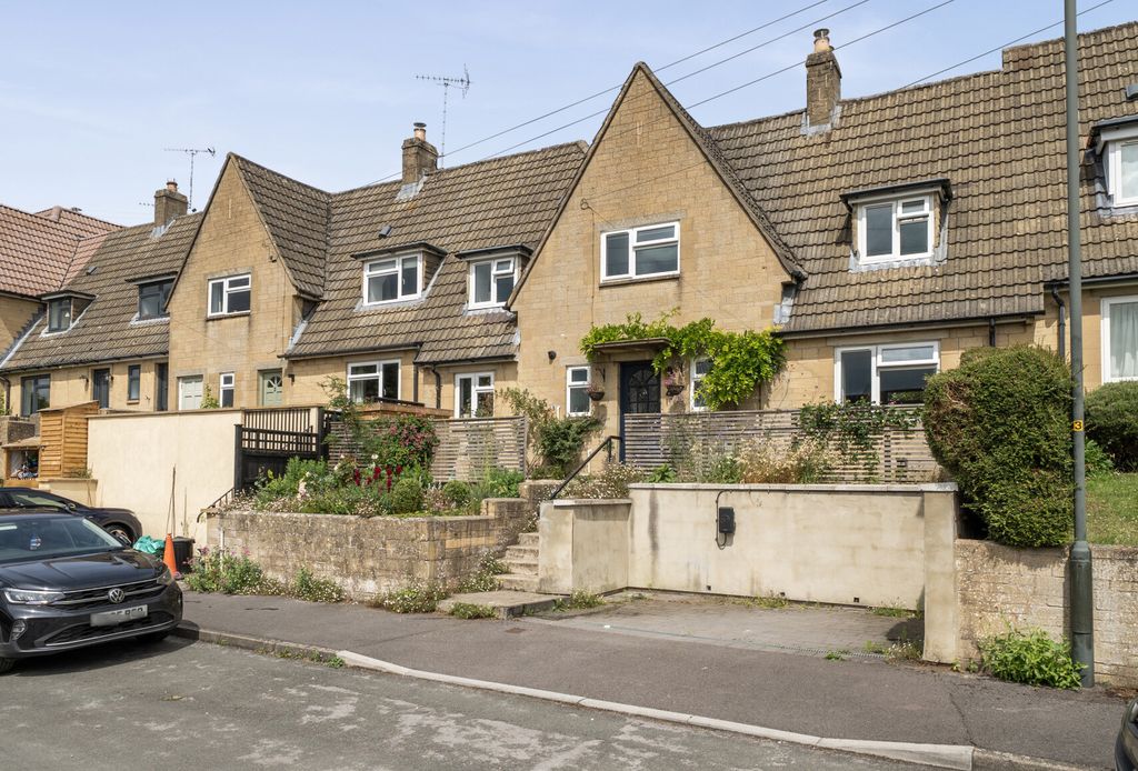 Property photo 1 of 20 1472314-17-6A2964...