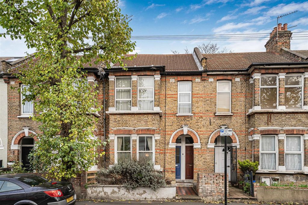 Property photo 1 of 34 1