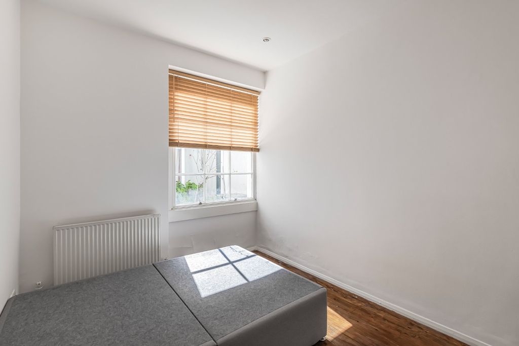 Property photo 2 of 14 Picture 2