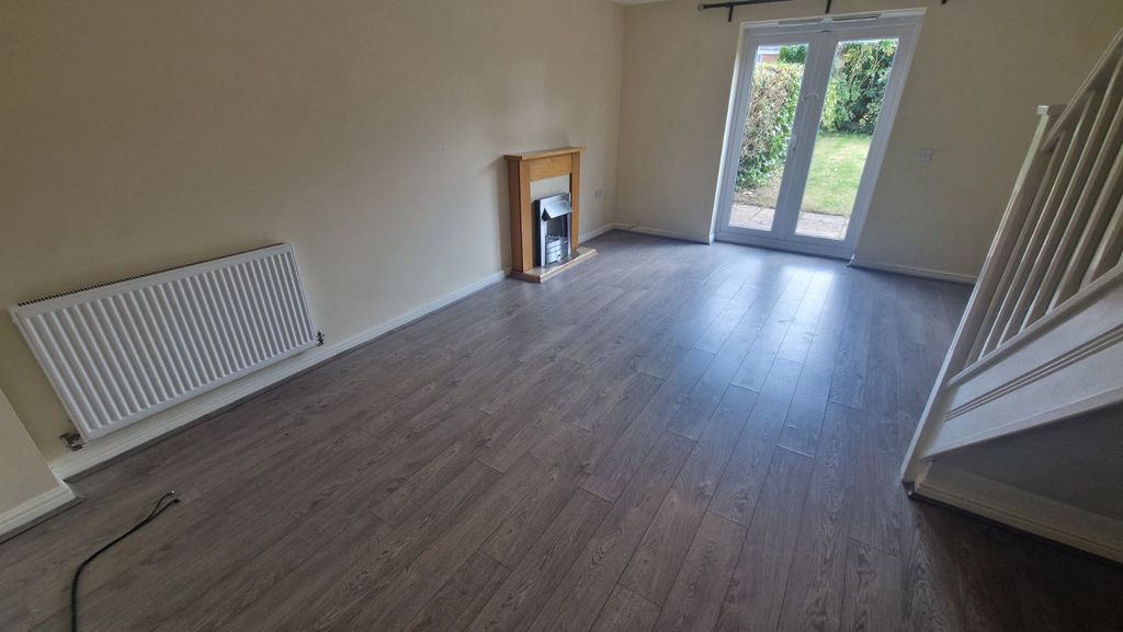 Property photo 2 of 12 Picture No. 17