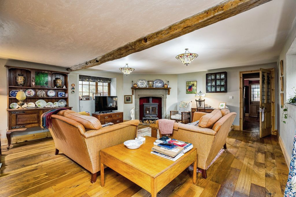 Property photo 2 of 26 Photography