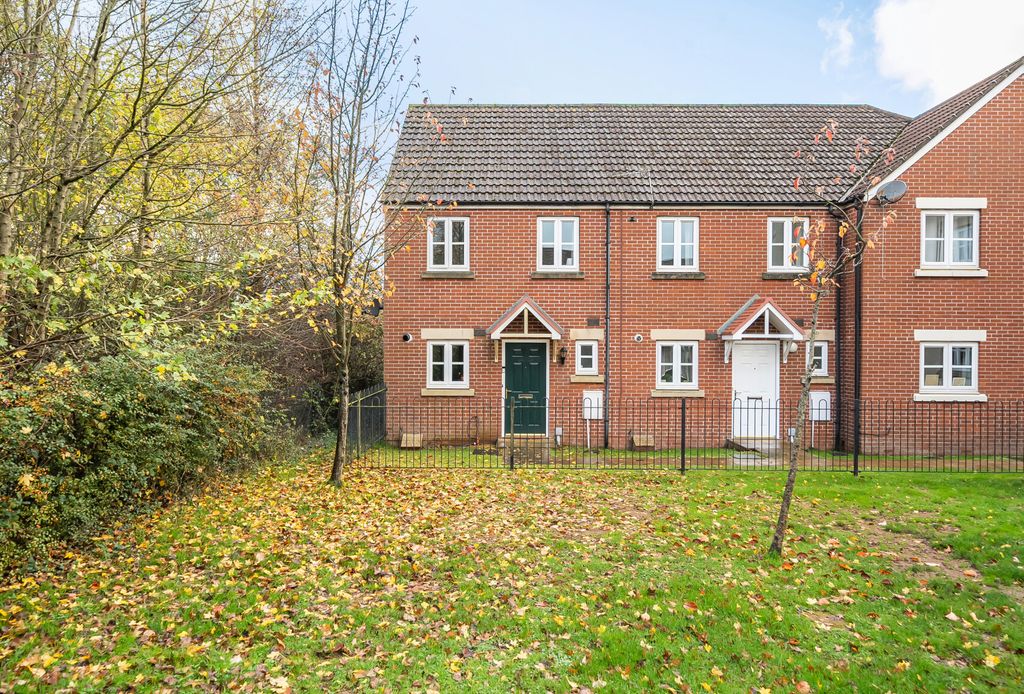 Property photo 1 of 20 Front