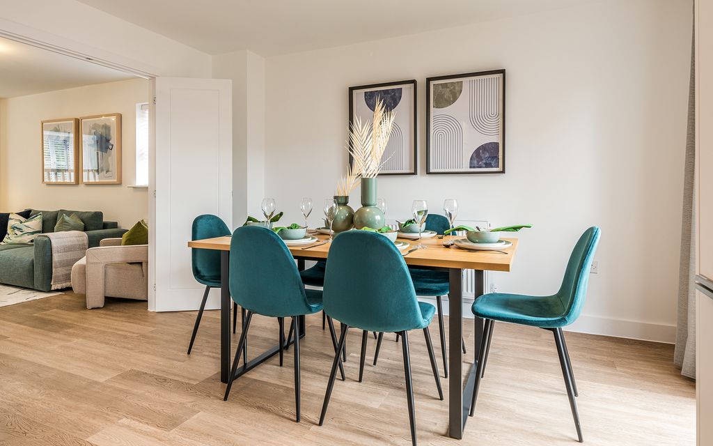 Property photo 3 of 7 Similar Show Home