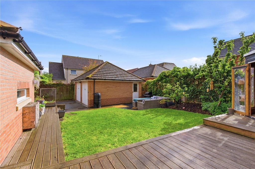 Additional image 3 of 4 bed detached house for sale17 Bruntsfield Crescent, Dunbar, East Lothian EH42