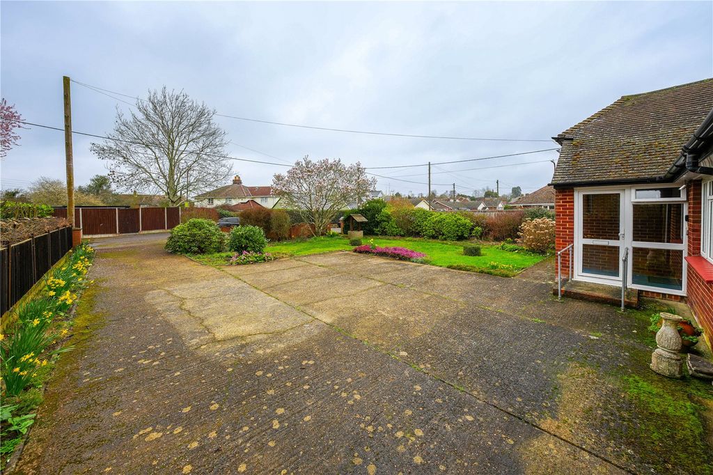 Property photo 2 of 18 Extrnal