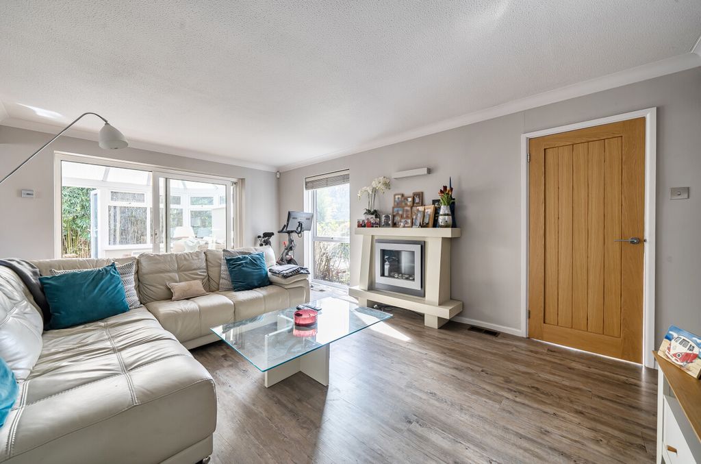 Property photo 3 of 21 1429792-5-69Bd4Fc...