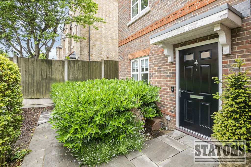 Property photo 2 of 22 Picture No. 56
