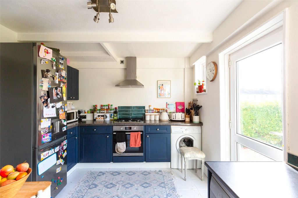 Property photo 2 of 20 Picture No. 04