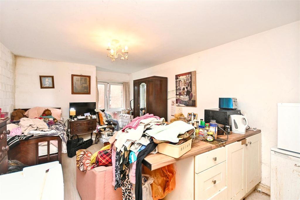 Property photo 2 of 6 Dsc_5461.Jpg