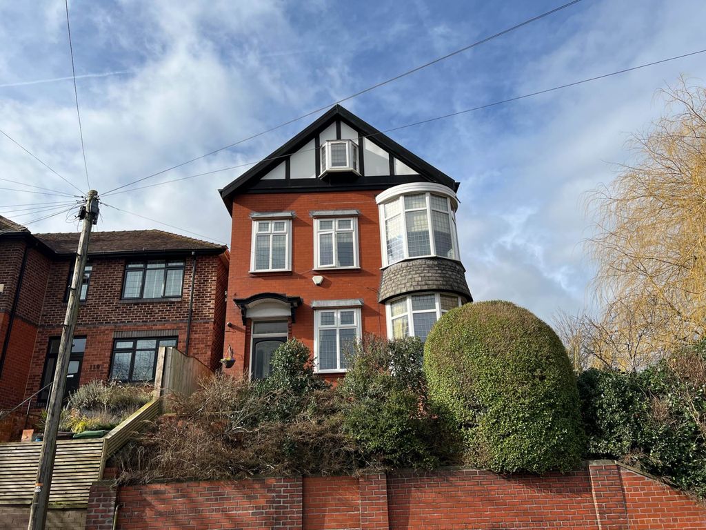 Property photo 1 of 51