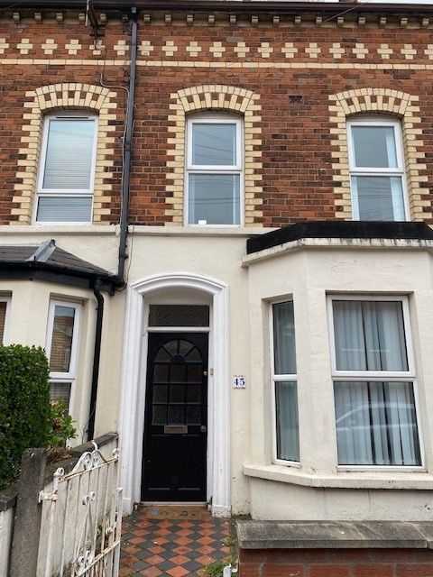 Property photo 1 of 1