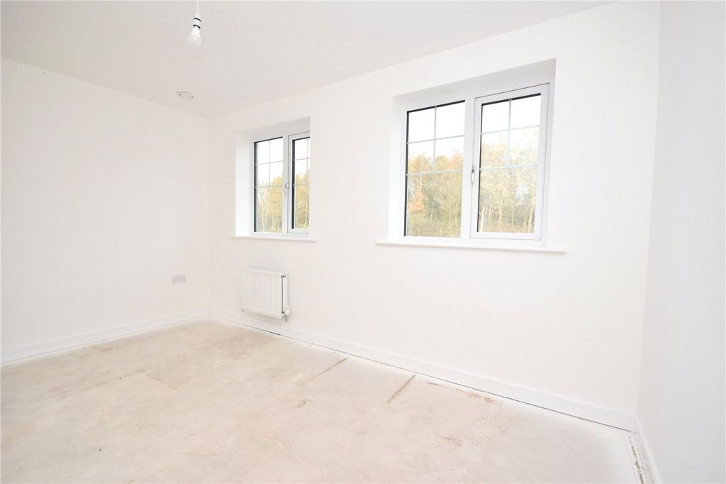 Property photo 2 of 11 Picture No. 02
