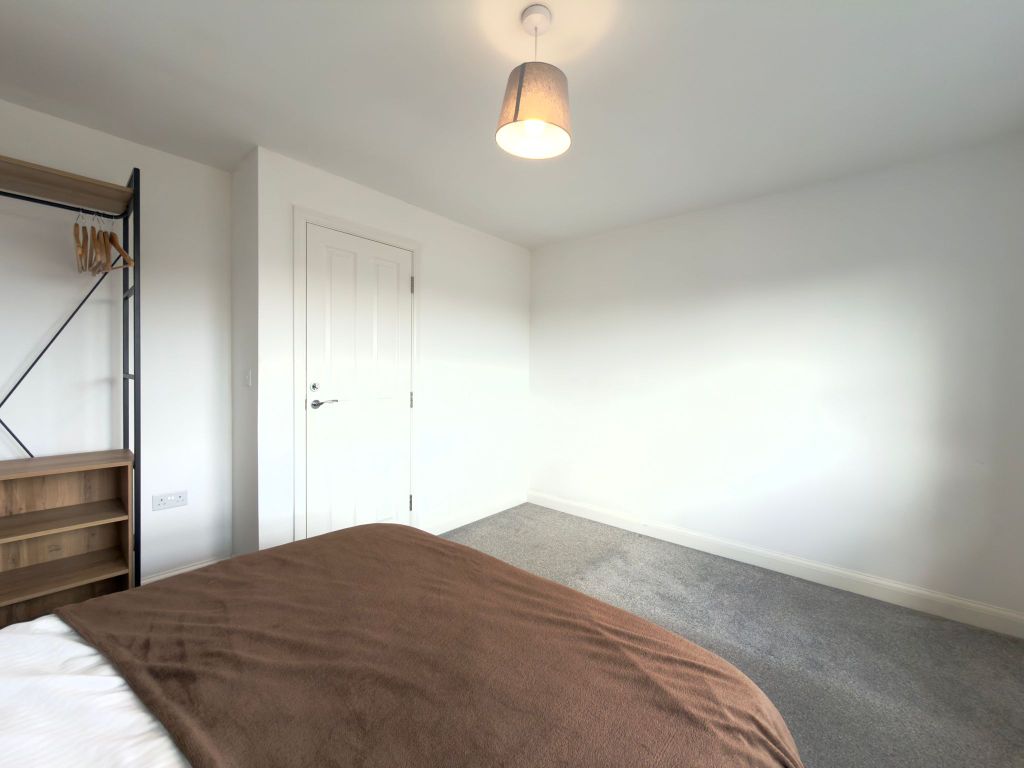 Property photo 3 of 3
