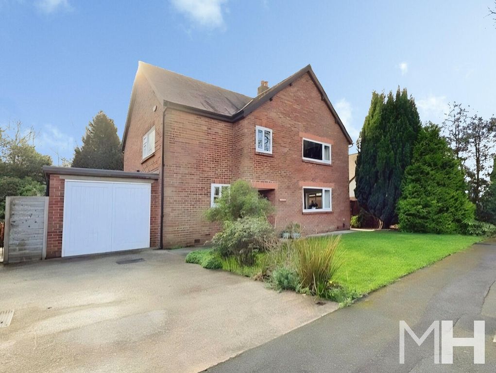 Property photo 1 of 17 Front (Exterior)