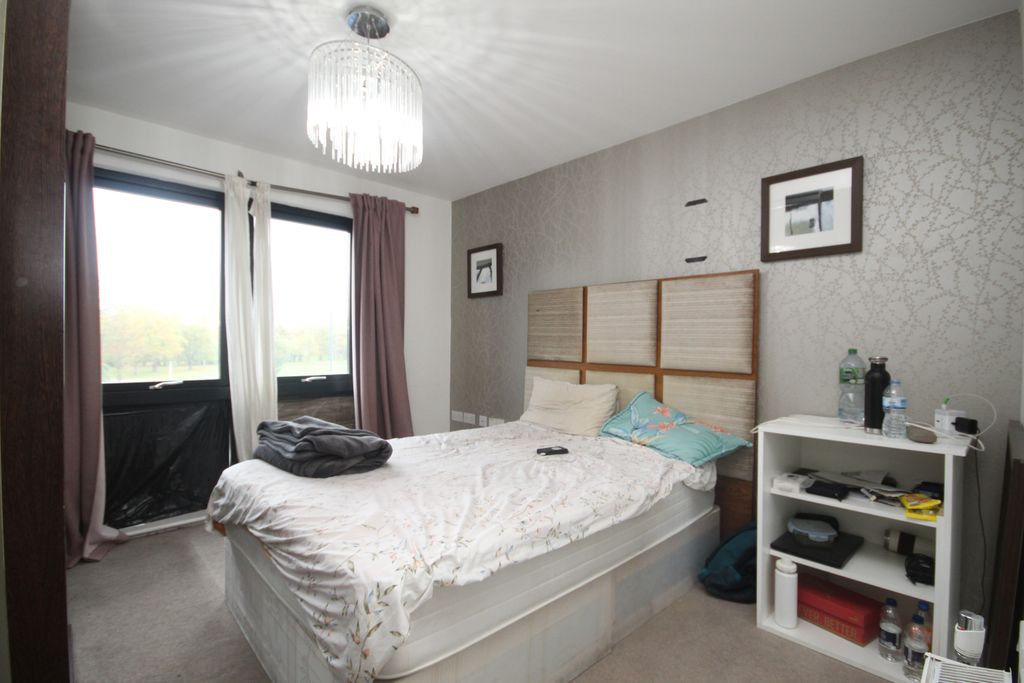 Property photo 2 of 9 Gallery