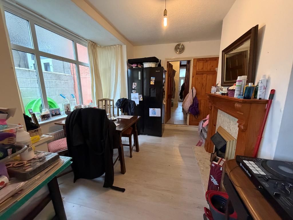 Property photo 3 of 13 Breakfast Room