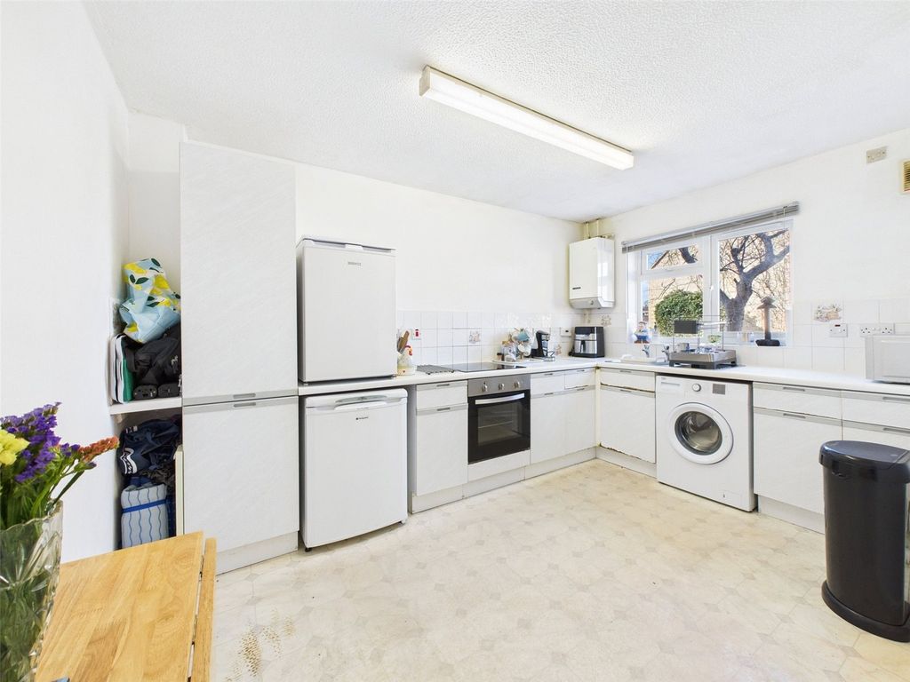 Property photo 3 of 10 Picture No. 10