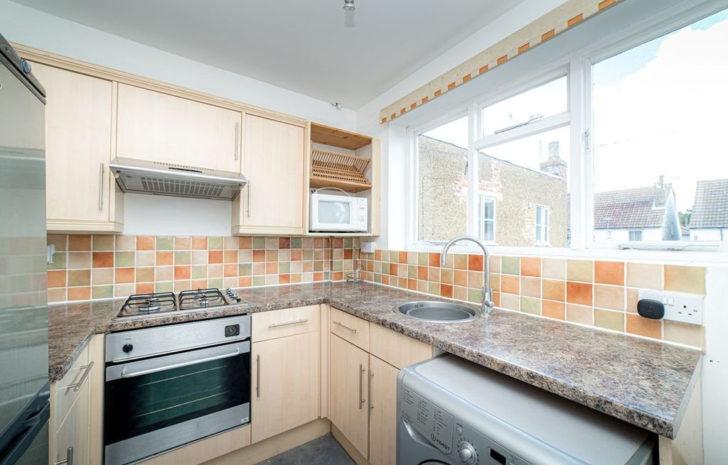 Property photo 3 of 5 Picture 3