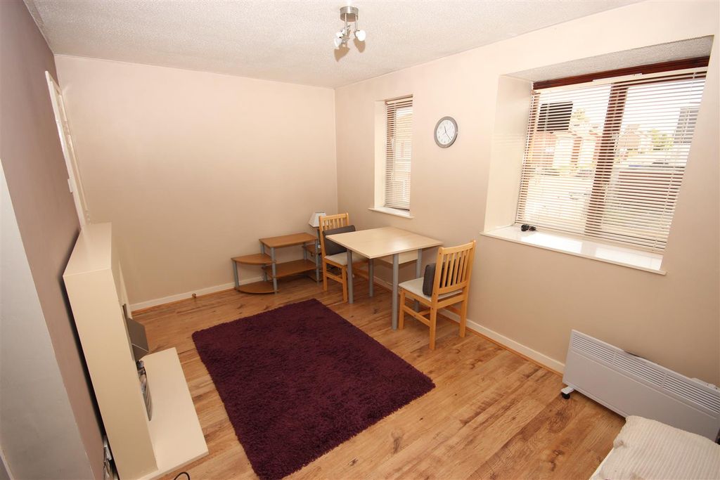Property photo 3 of 9 Img_8710.Jpg