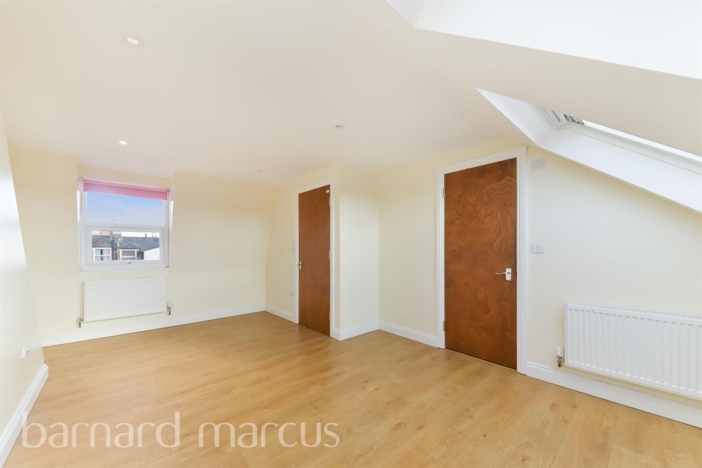 Property photo 3 of 8 Image