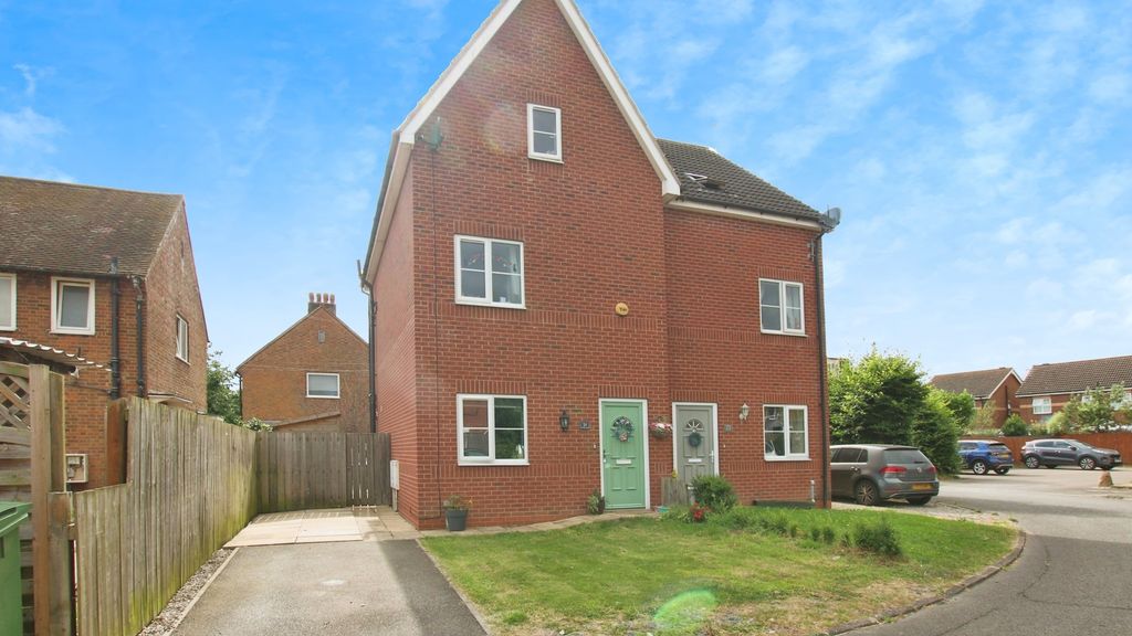 Property photo 1 of 19 3398672