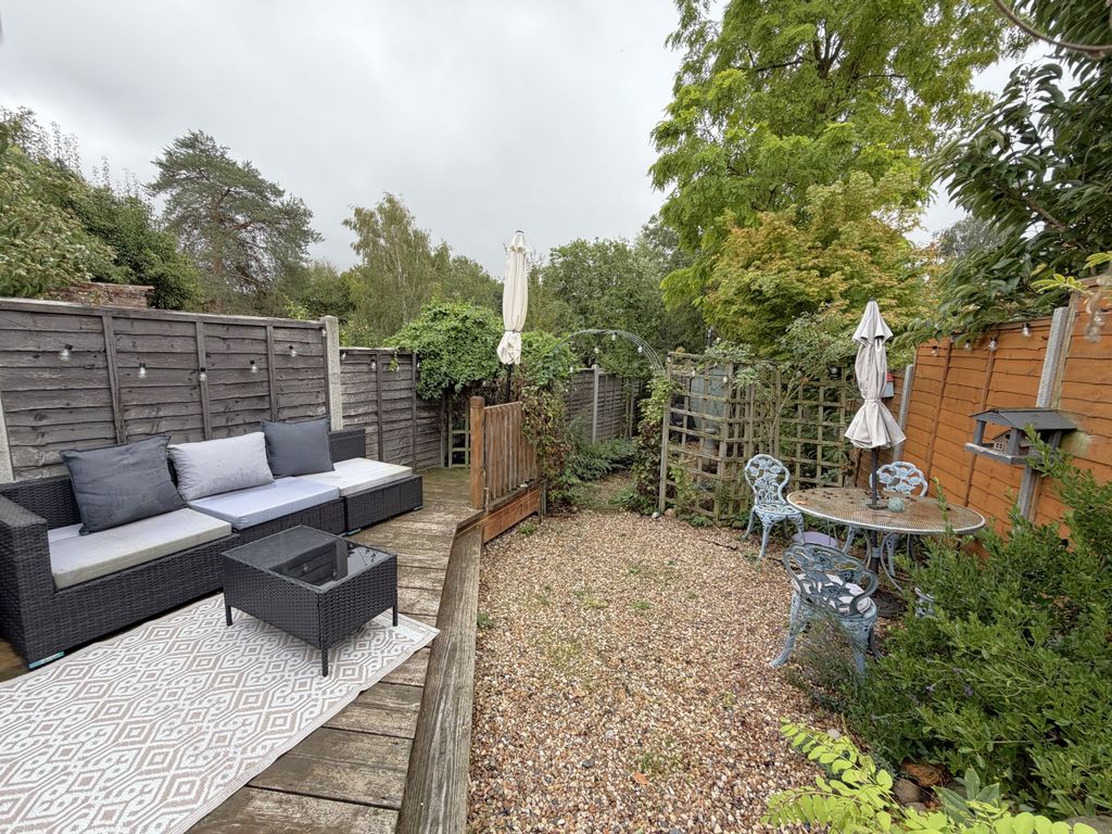 Property photo 3 of 17