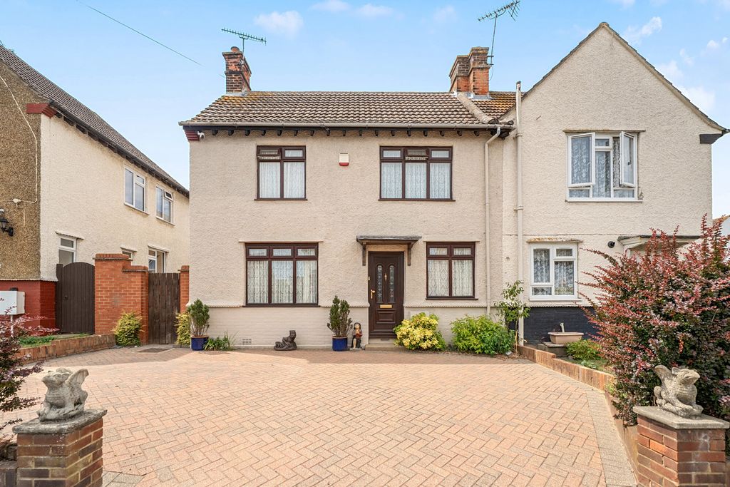Property photo 1 of 24 1484113-2-6A3E820...