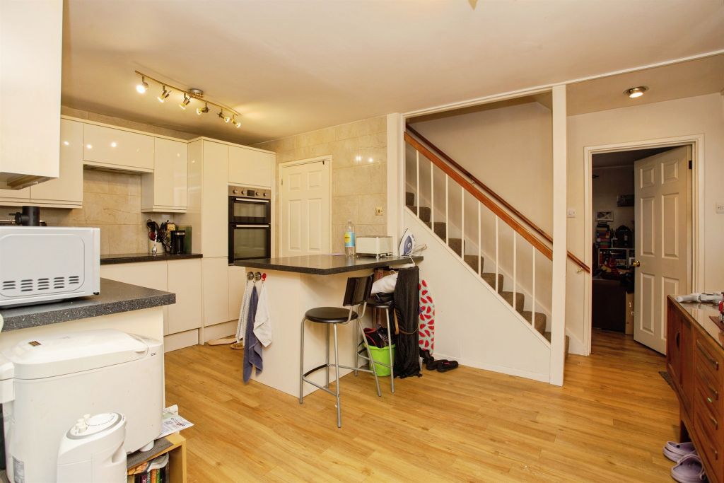 Property photo 2 of 22