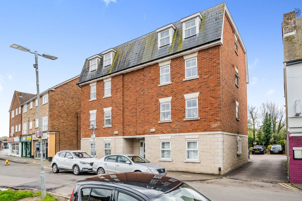 Property photo 1 of 20