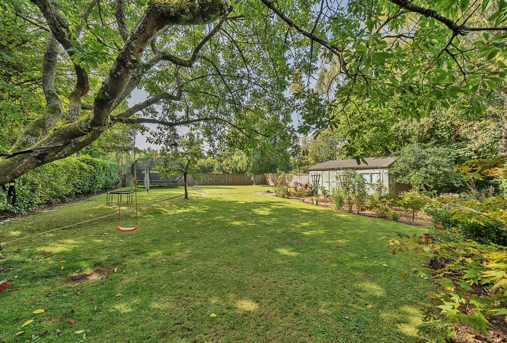 Property photo 2 of 21 Rear Garden