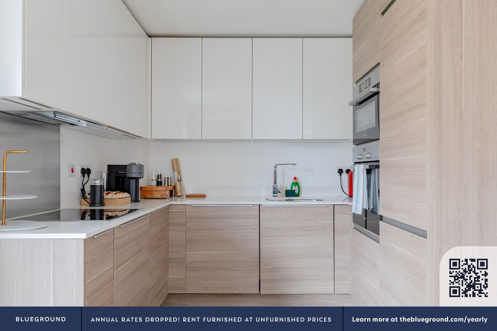 Property photo 3 of 31 Fully Equipped Kitchen