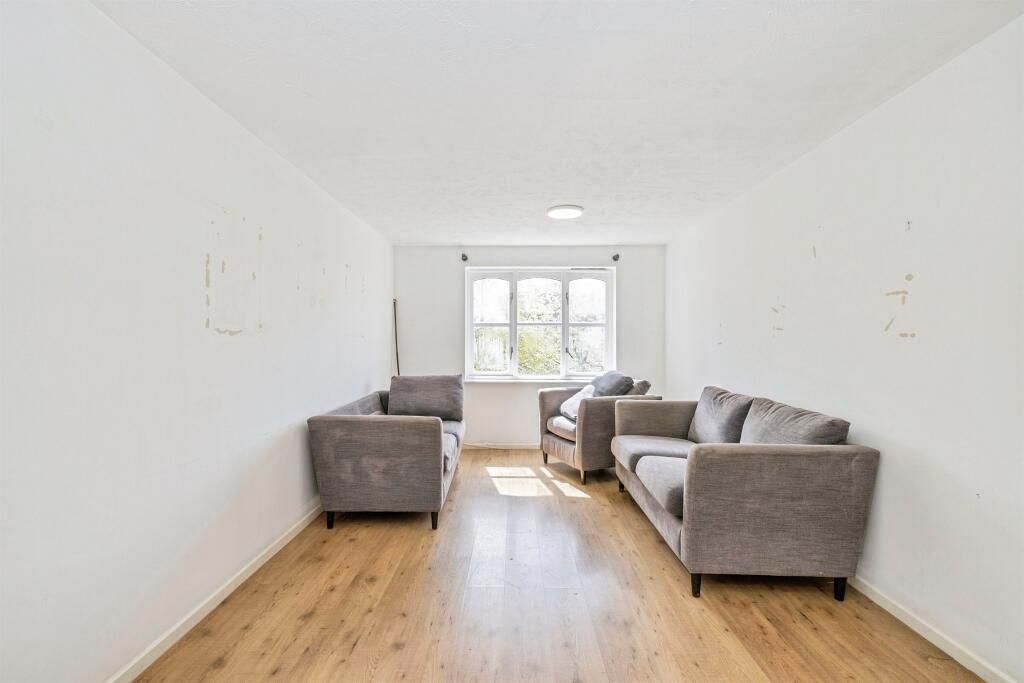 Property photo 2 of 10 Gallery