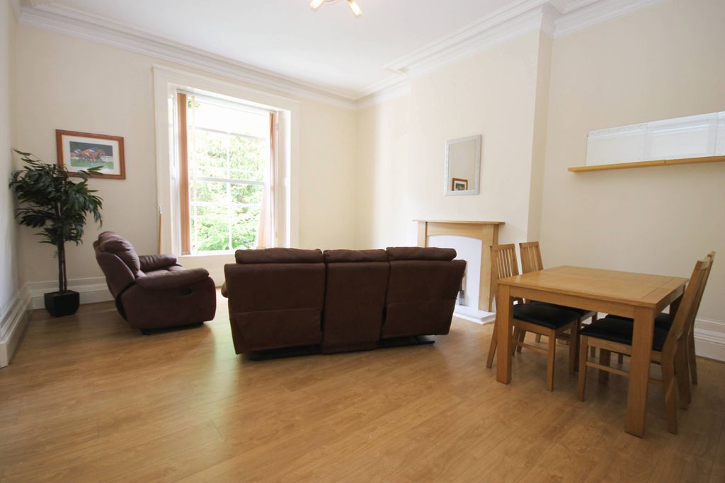 Property photo 3 of 6 Photo