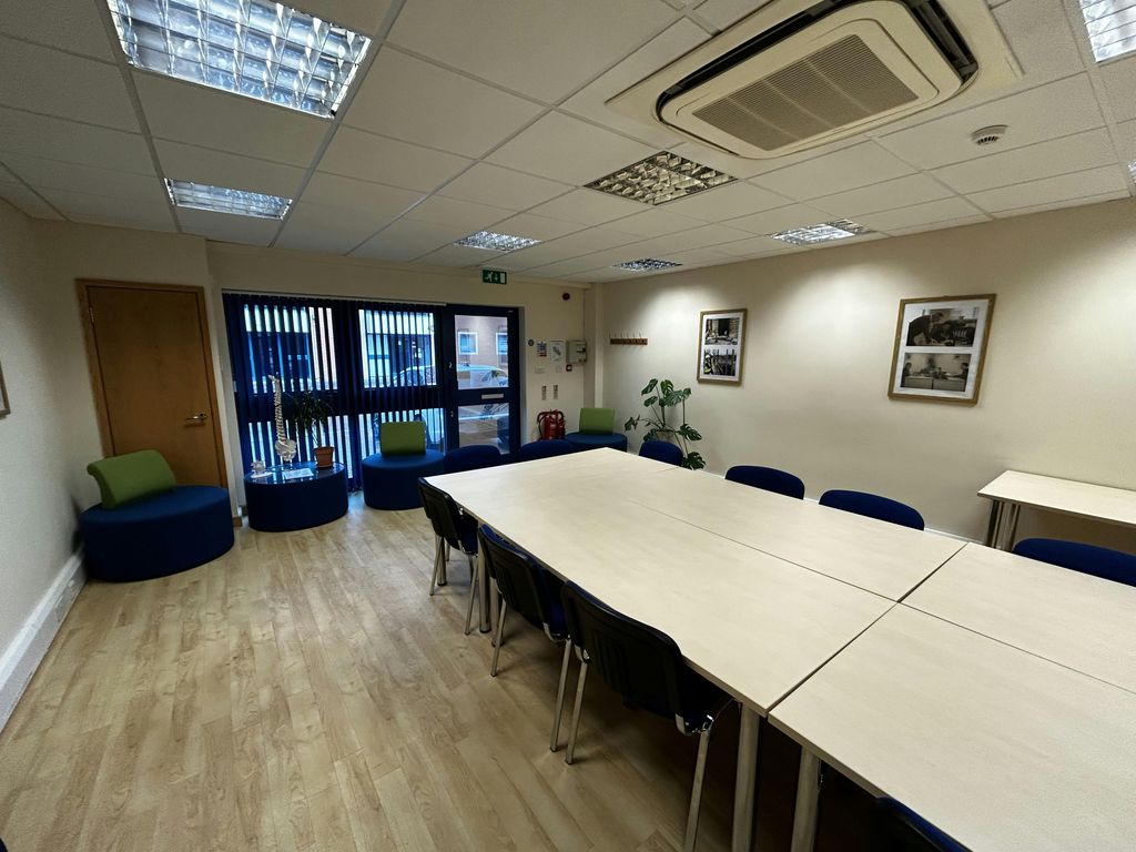 Property photo 2 of 7 Img_7558.Jpeg