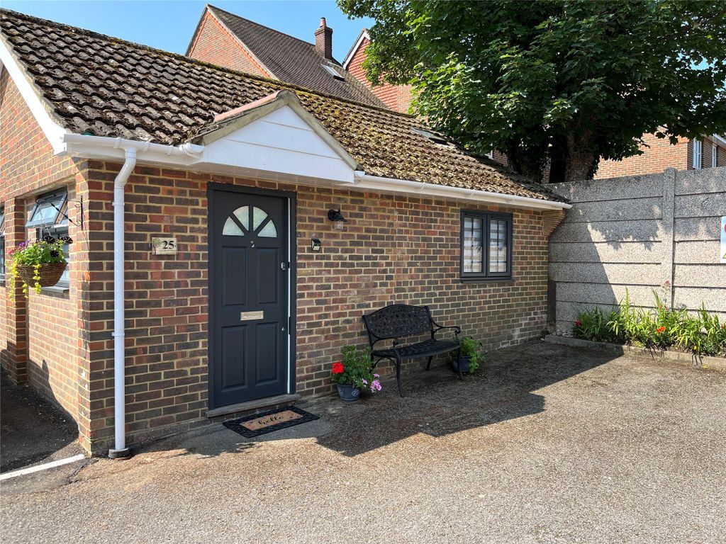 Property photo 3 of 10 Picture No. 16