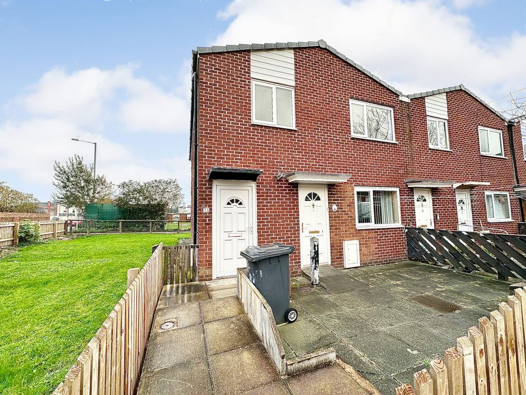 Property photo 1 of 11